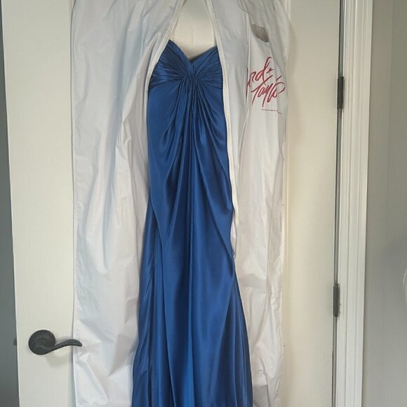 Laundry by Shelli Segal Strapless Charmeuse Gown Royal Blue Size 8 EUC - Picture 3 of 4